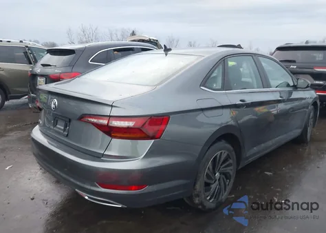 2019 Volkswagen Jetta 1.4T Sel Premium from USA, damaged, VIN 3VWG57BU1KM041534